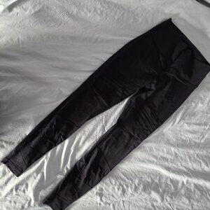 Lululemon leggings Women's size 8 Black, with mesh see pics